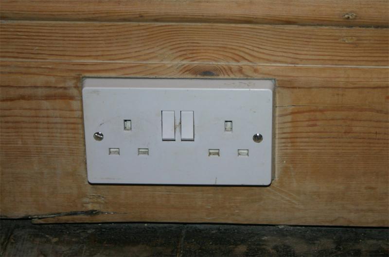 Sockets in skirting board DIYnot Forums