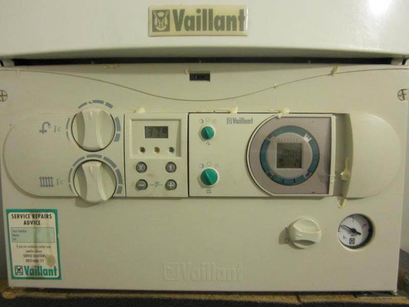 Can anyone identify this Vaillant boiler? | DIYnot Forums