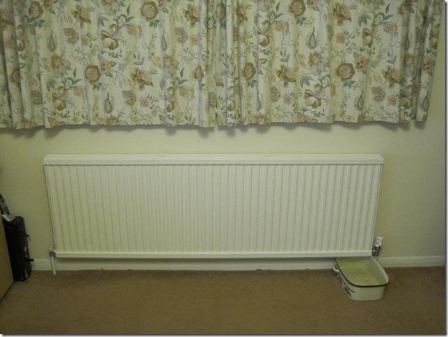 Replacing a radiator with a slightly bigger one | DIYnot Forums