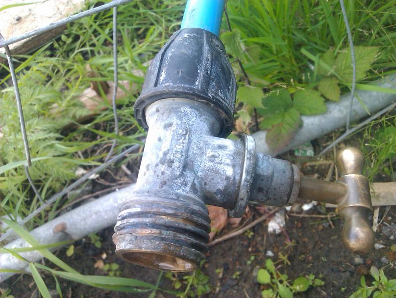 Water Tap Fitting for MDPE pipework DIYnot Forums