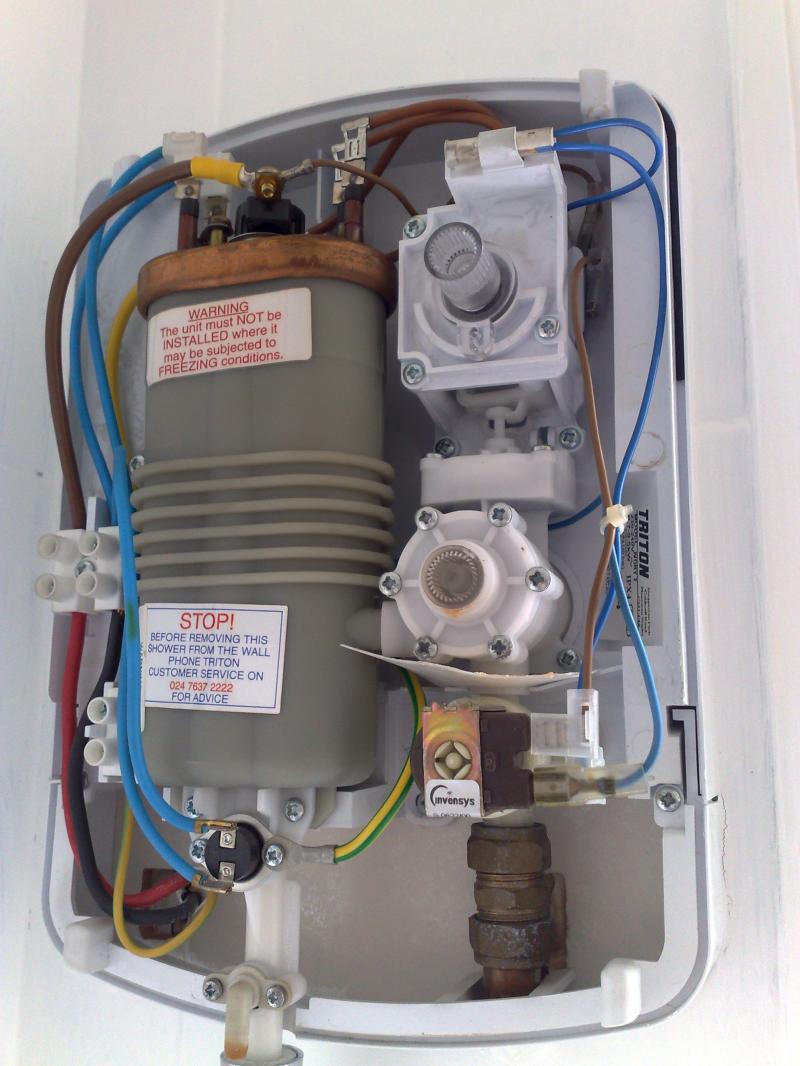 mcb keeps cutting off when shower is switched on... DIYnot Forums