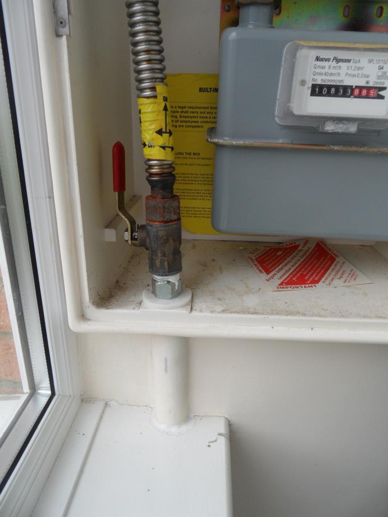 Gas meter regulations inside porch. Page 2 DIYnot Forums
