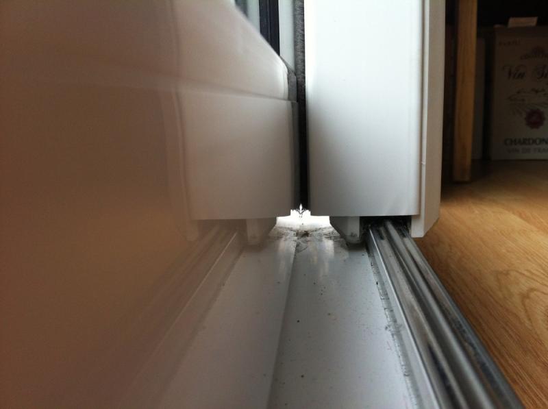 Gaps in the sliding patio doors DIYnot Forums