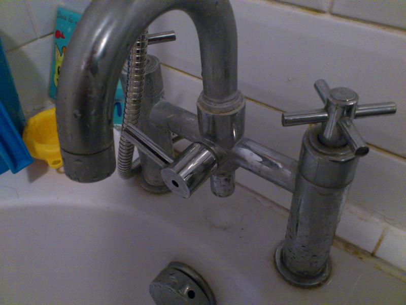 Leaking Bath Shower Mixer Tap Diverter Diynot Forums - How To Fix Dripping Bathroom Mixer Tap