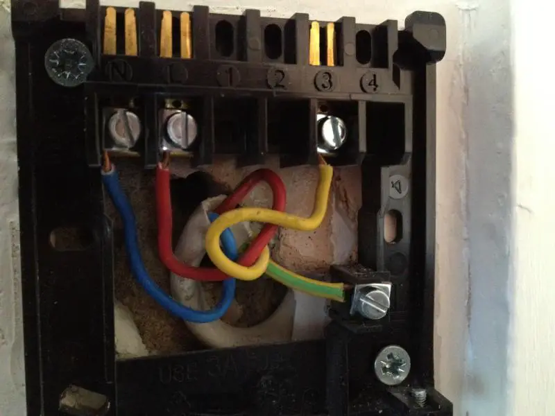 Replacing A Room Thermostat