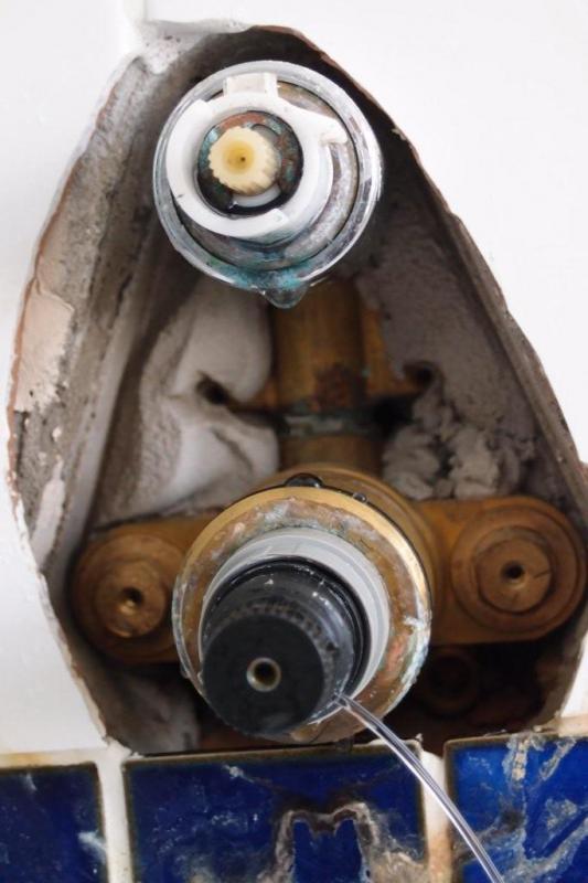 Grohe thermostatic shower leak from 'stat adjustment knob DIYnot Forums