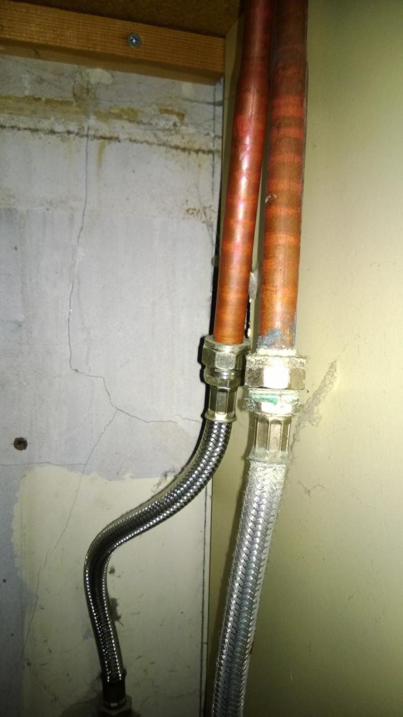 How to temporarily tap off water supply to sink? DIYnot Forums