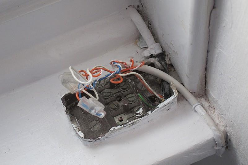 Hypothetical BT Replacement Junction Box Question | DIYnot ... telephone line extension wiring 