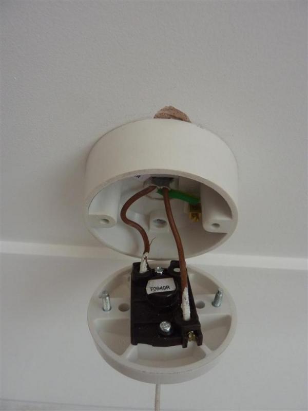 Bathroom pull switch puzzle | DIYnot Forums