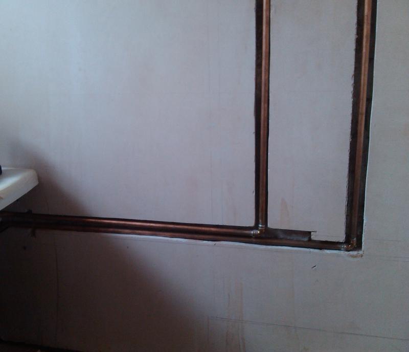 Plastering Over Copper Water Pipes In A Bathroom Diynot Forums