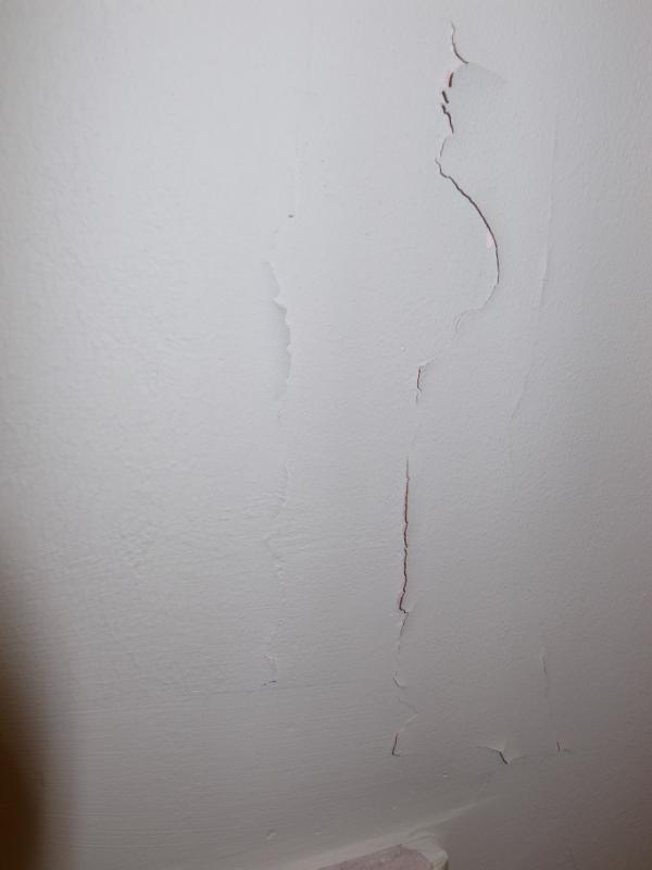 Painted wall cracking DIYnot Forums