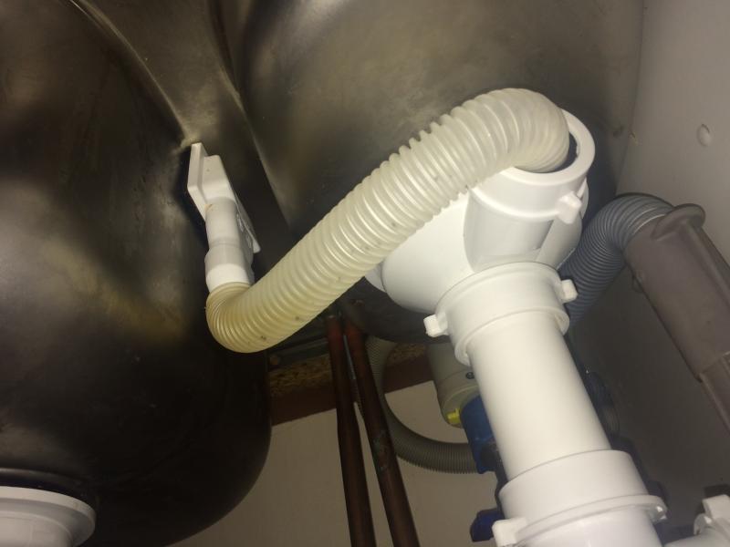Stop Sink Overflow Pipe Trapping Water And Getting Smelly