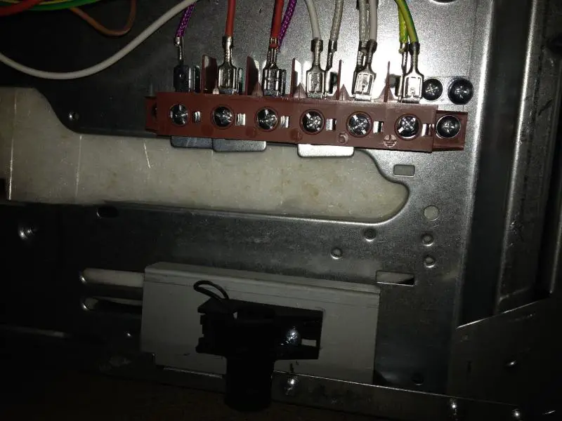 How  reach complete I wire this electric cooker? (pics inside) | DIYnot  
