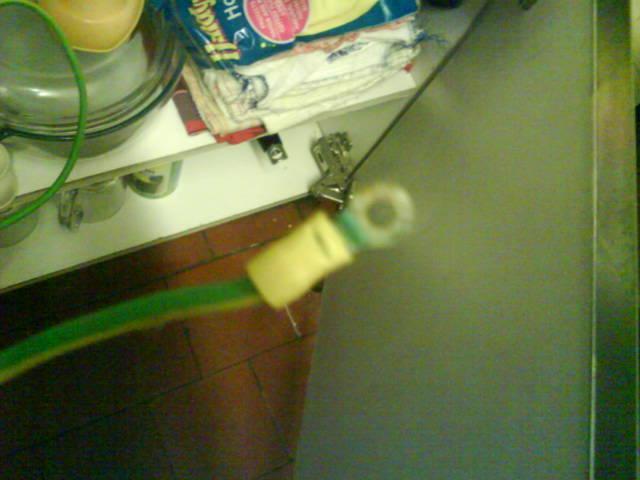 Wire under sink | DIYnot Forums