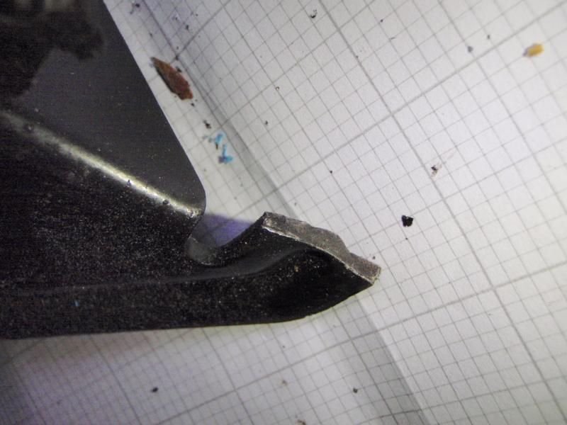 Very small stretch of metal