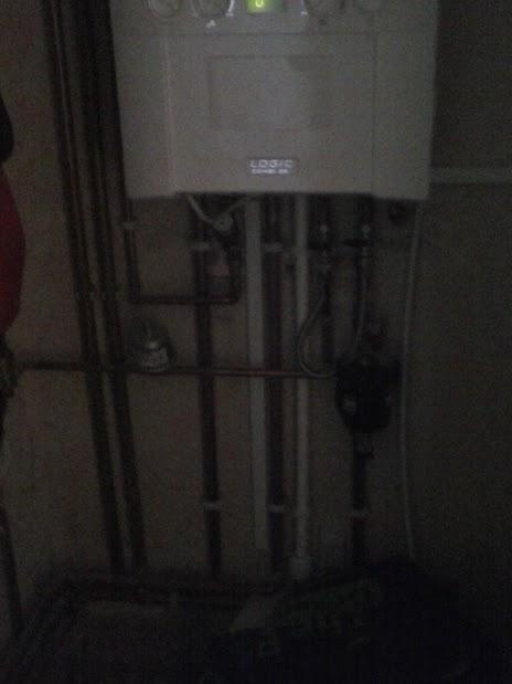 Which pipe should serve the H/W only