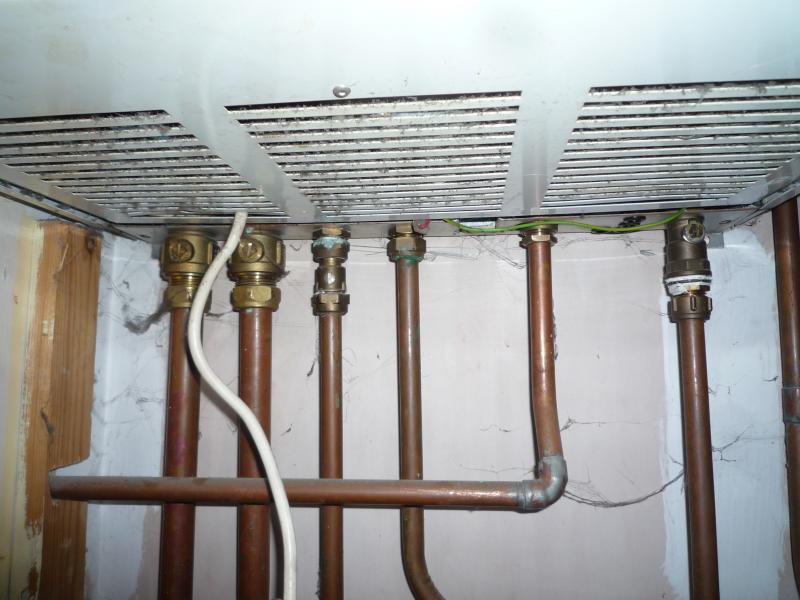 Worcester 230 underside