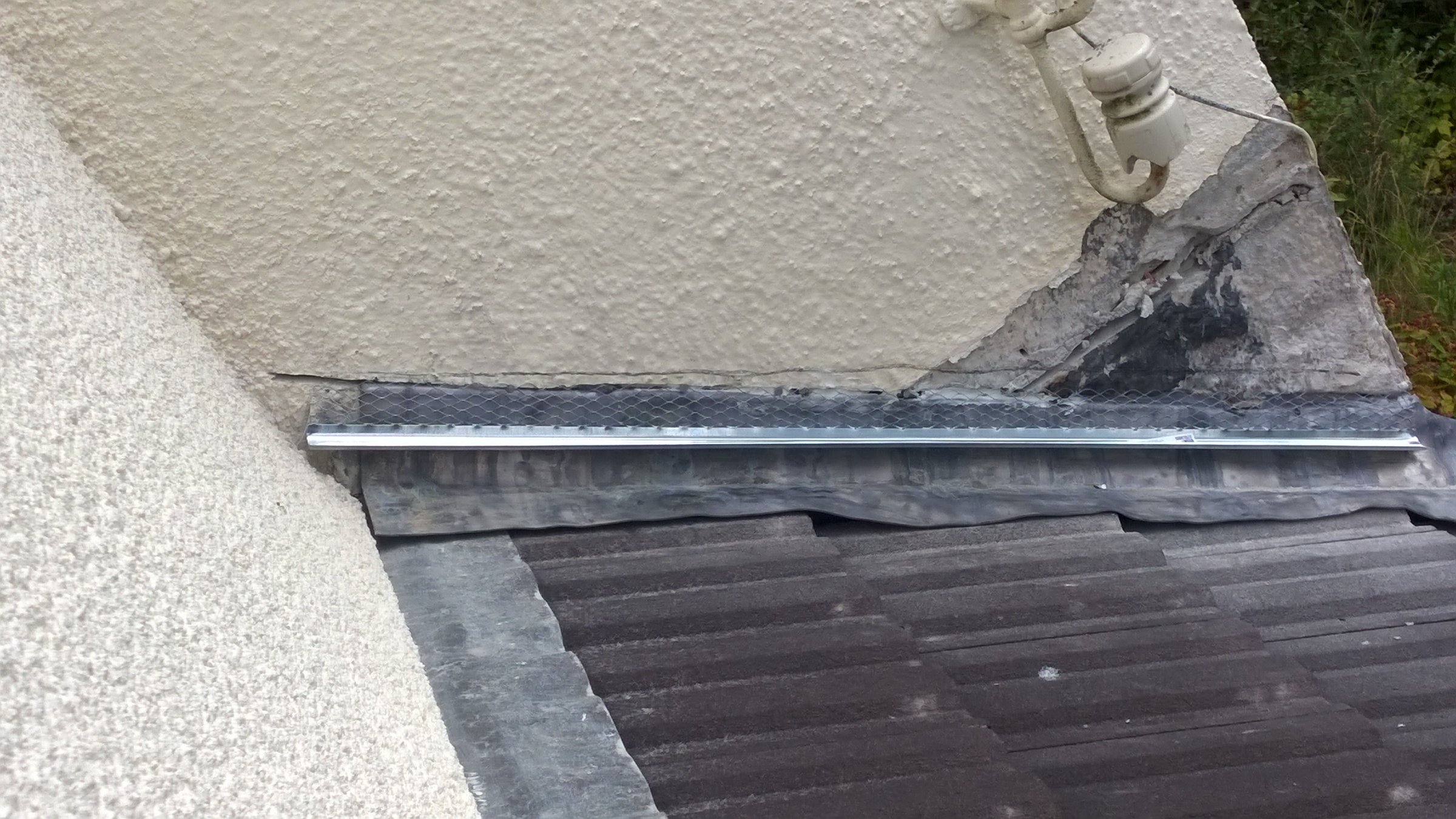 Lead flashing not overlapped DIYnot Forums