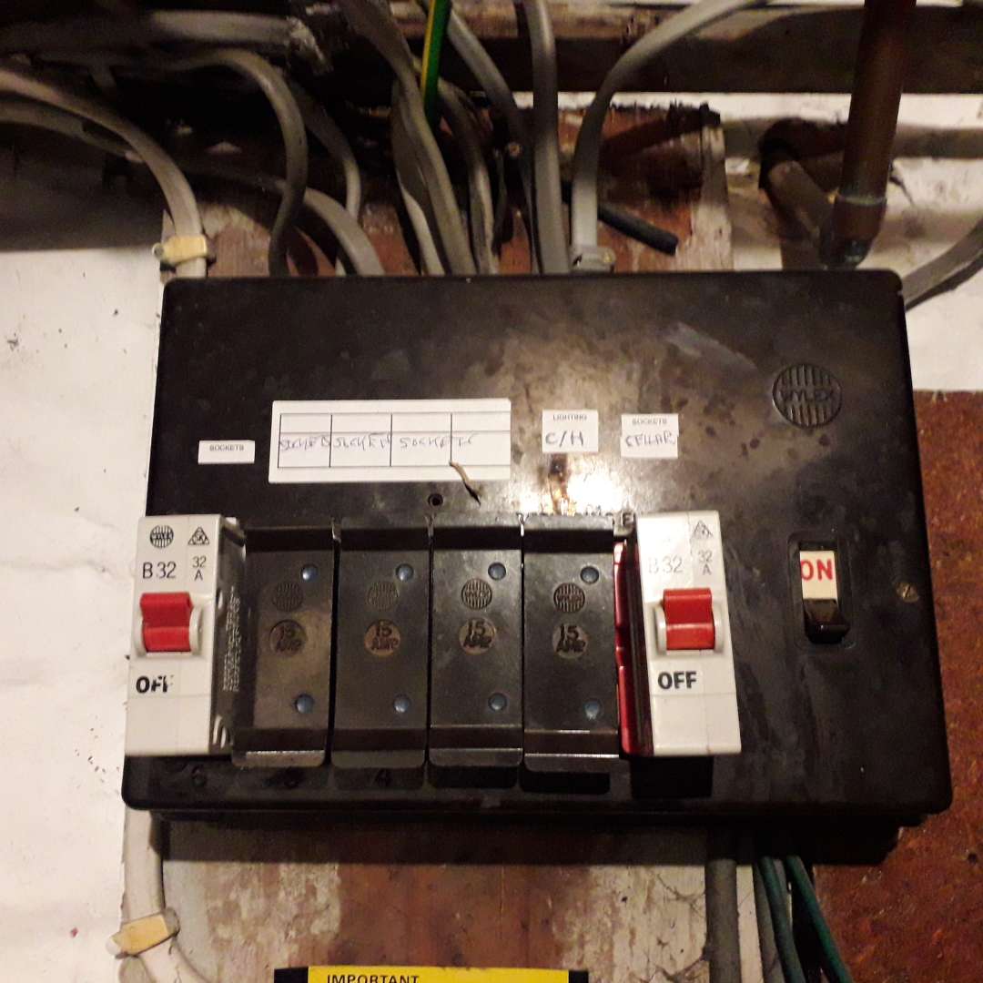 Wylex fuse box DIYnot Forums